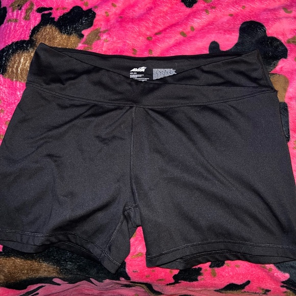 Spandex - Picture 1 of 1